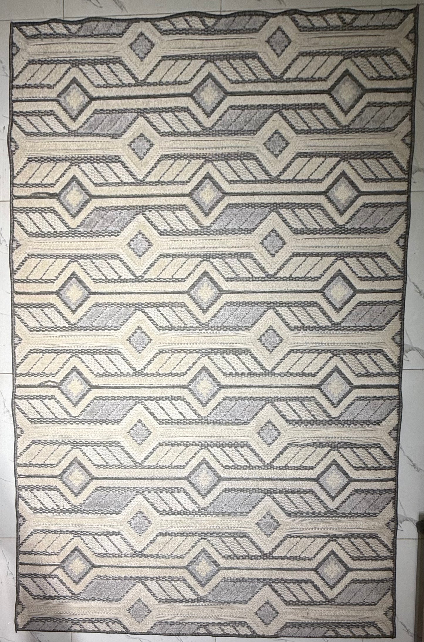 Rug - 5ft * 8ft