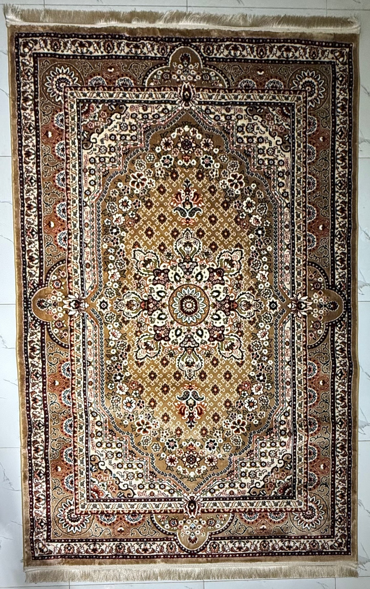 Rug - 5ft * 8ft