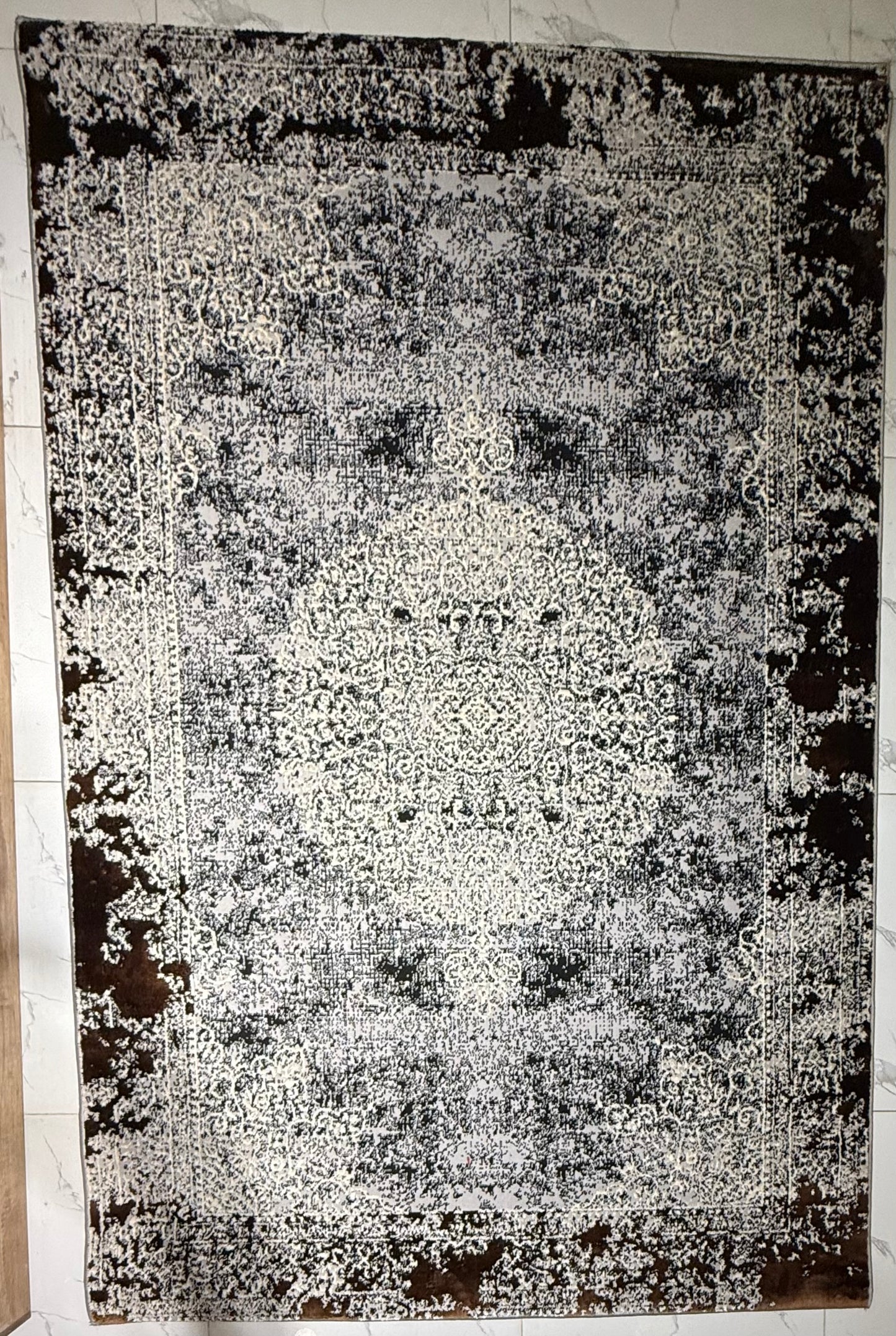 Rug - 5ft * 8ft