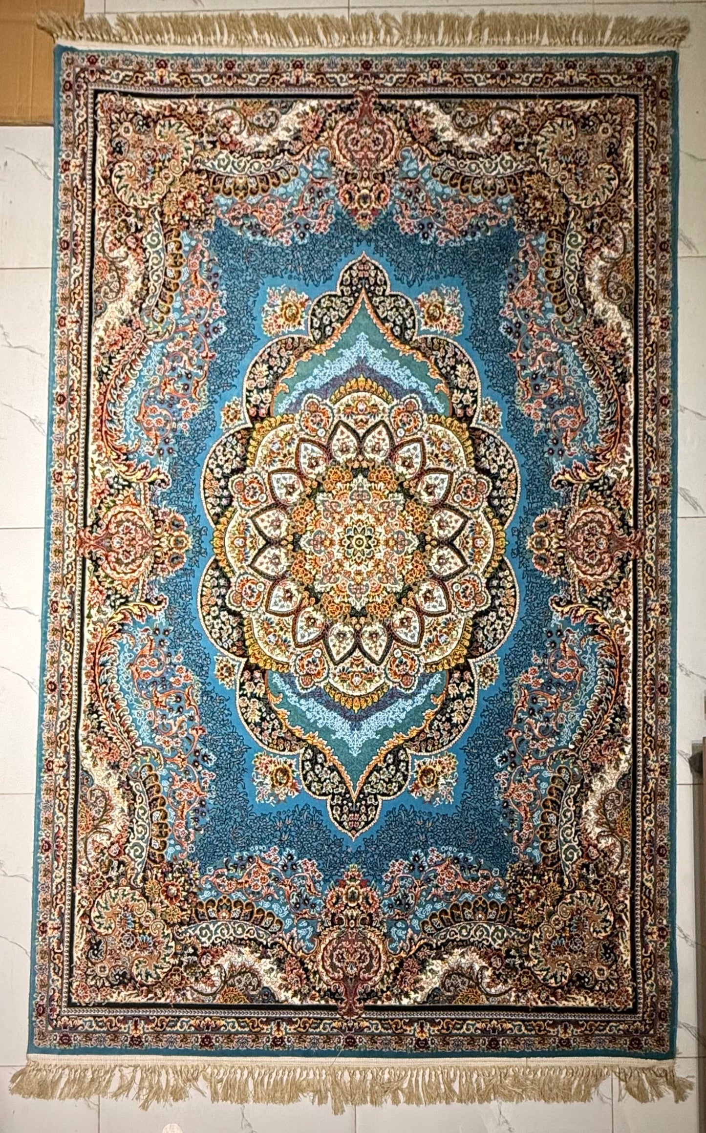 Rug - 5ft * 8ft