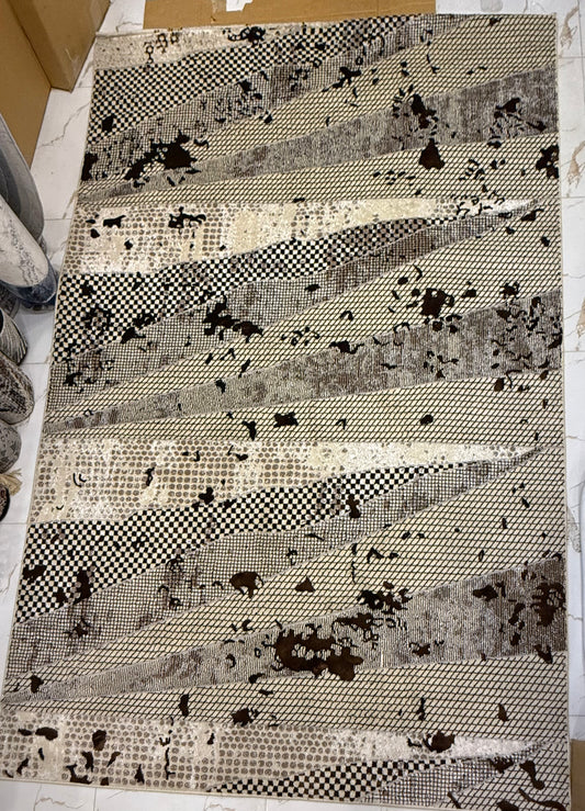 Rug - 6.5ft * 9.5ft