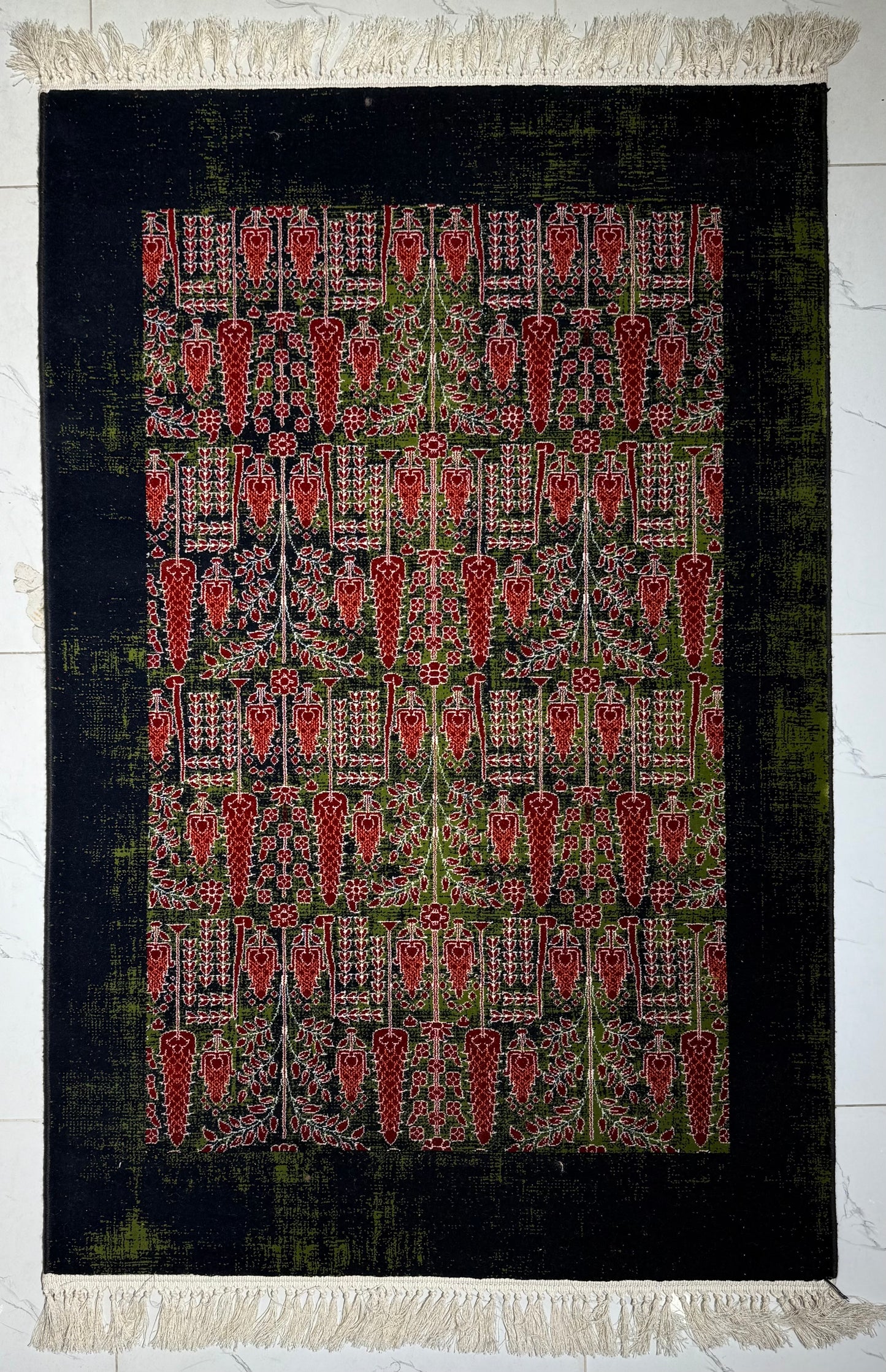 Rug - 3ft * 5ft
